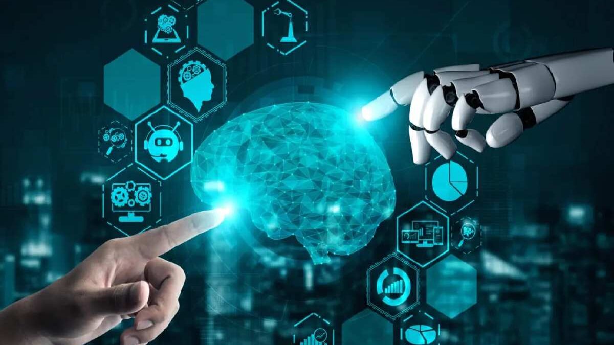 What is Nanotechnology? – History, Examples, and More